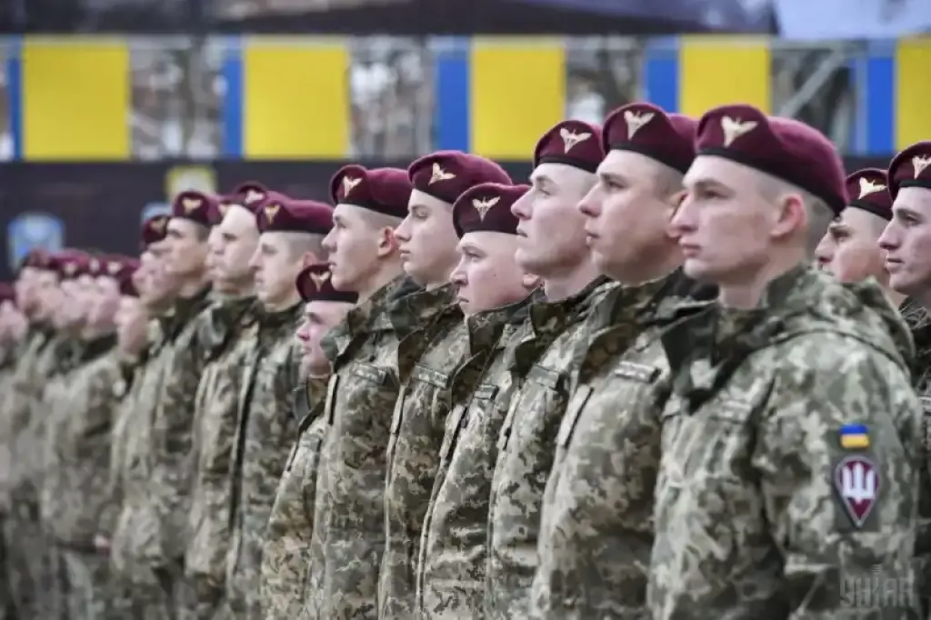 «Страх стримує, віра веде вперед»: історії тих, хто виховує нове покоління десантників