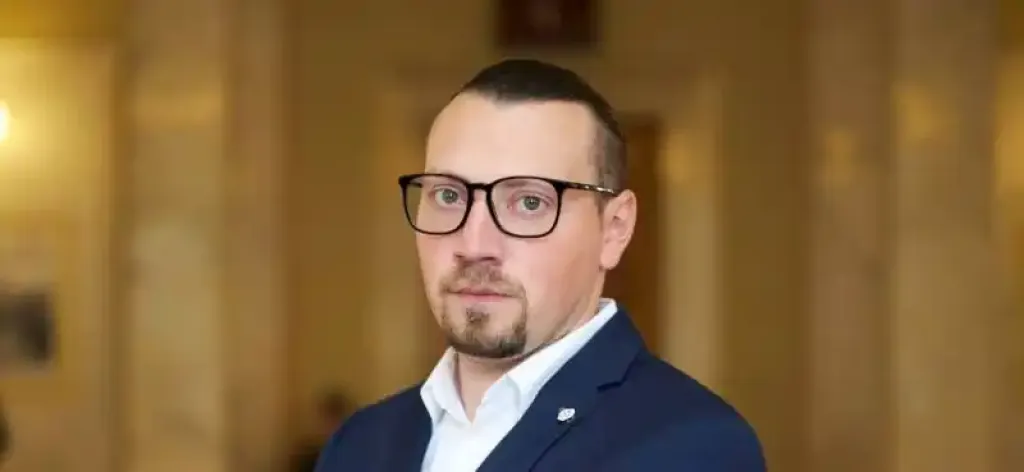 «Гроші, повноваження і відповідальність»: Віталій Безгін про баланс у децентралізації та чи буде укрупнення громад