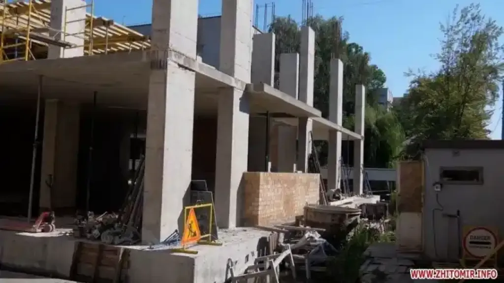 Будівництво 17-поверхівки на Грушевського в Житомирі: перевірку не провели, бо об’єкт вийшов за межі повноважень міста