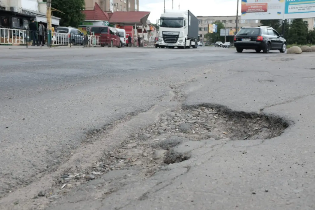 У Житомирі виділили понад 33 млн грн на ремонт дороги та тротуару до автовокзалу