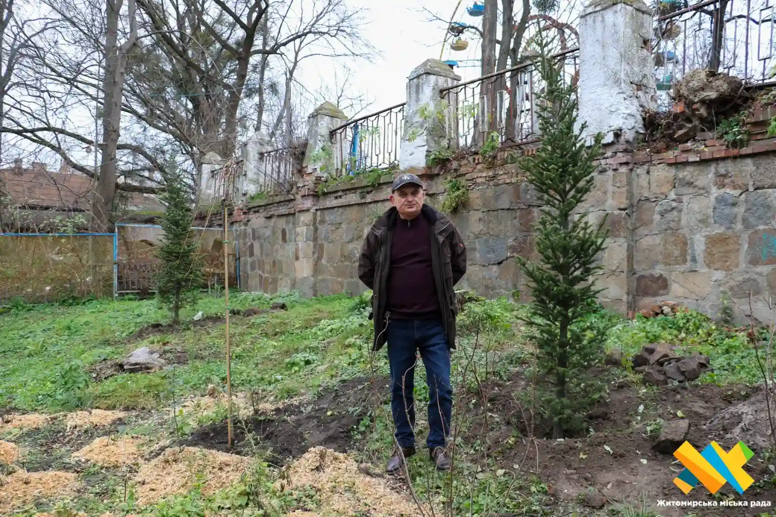 У парку Шодуара модернізують громадську вбиральню за майже мільйон гривень