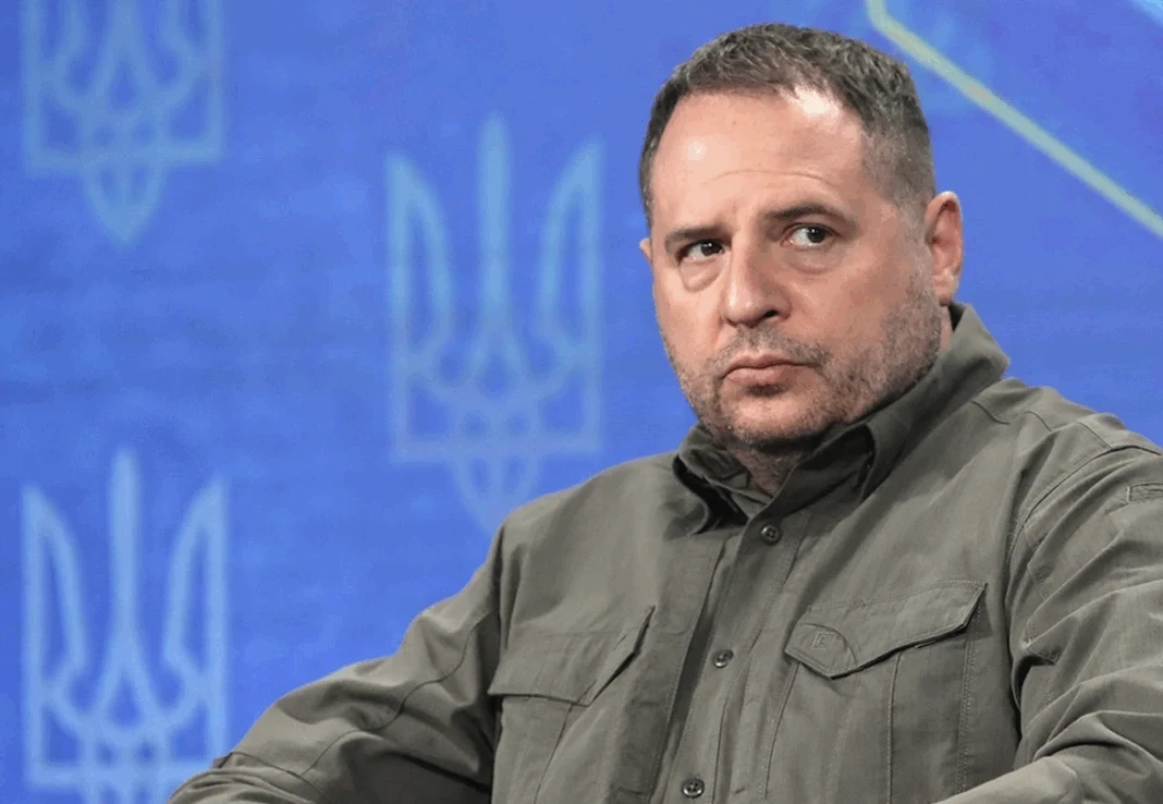 Зеленський підтвердив відставку Єрмака з Офісу президента