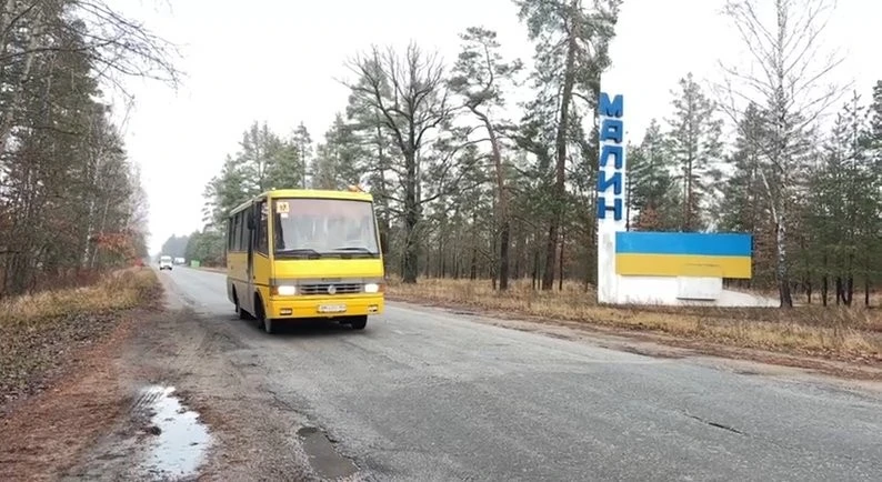 Шкільні маршрути Малинської громади: як діти долають сотні кілометрів сільських доріг
