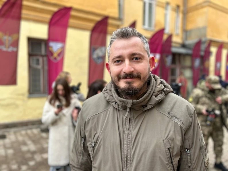 У Житомирі відкрили монумент пам’яті десантників, загиблих на фронті