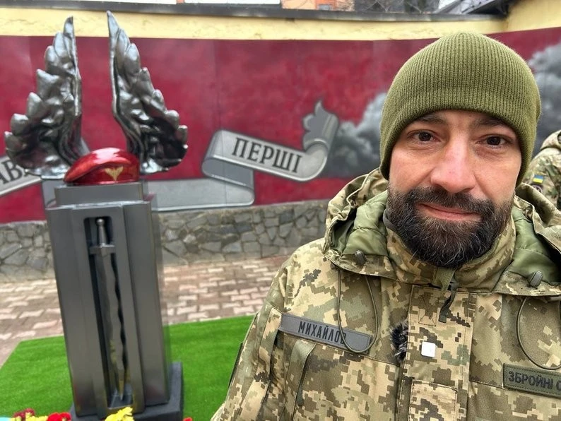 У Житомирі відкрили монумент пам’яті десантників, загиблих на фронті