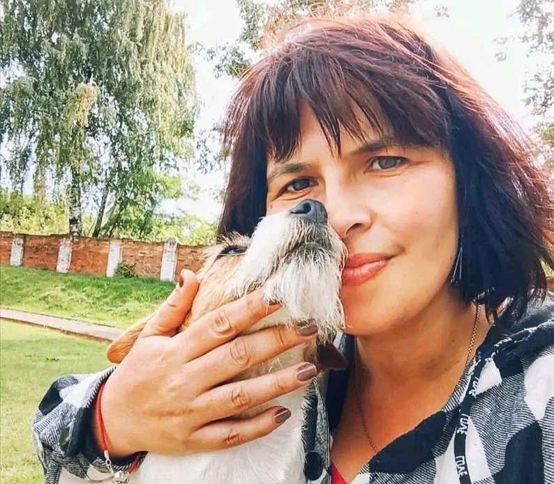Тихі герої війни: як у Житомирі собаки повертають людям радість і спокій