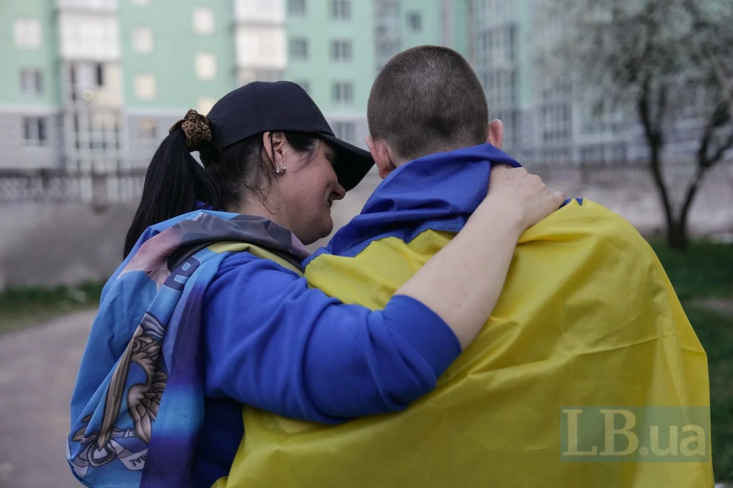 Безоплатна правова підтримка для військовополонених та їхніх сімей: що треба знати