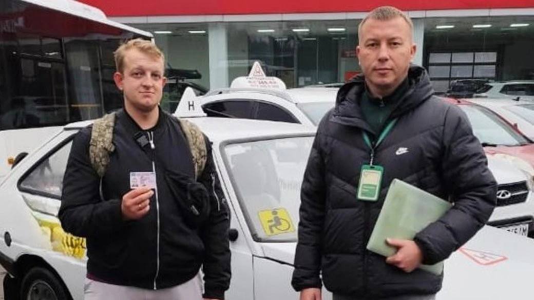Ветеран з Житомира отримав водійське посвідчення після важкого поранення