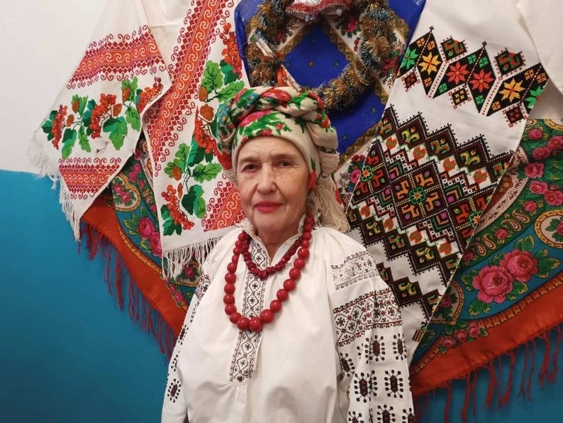 Житомирські родинні скарби: хустки, рушники та сорочки з історією понад півстоліття