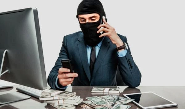 Бердичівлянин втратив 33 тисячі гривень через фальшиве авто в інтернеті