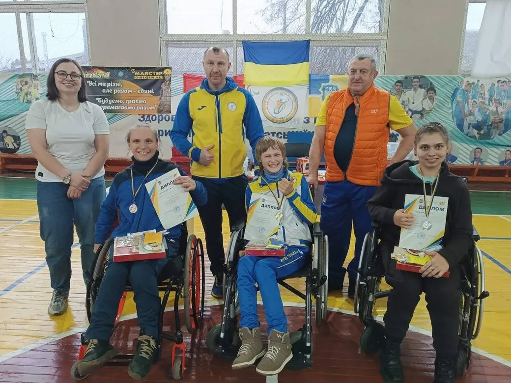 Перший житомирський кубок з боча зібрав десятки учасників та історій про силу духу