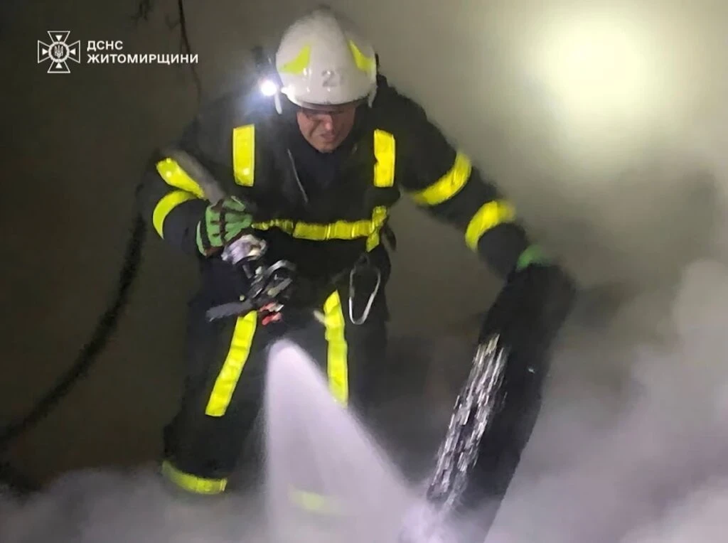 Пожежа у Зеленій Діброві: рятувальники виявили загиблу людину