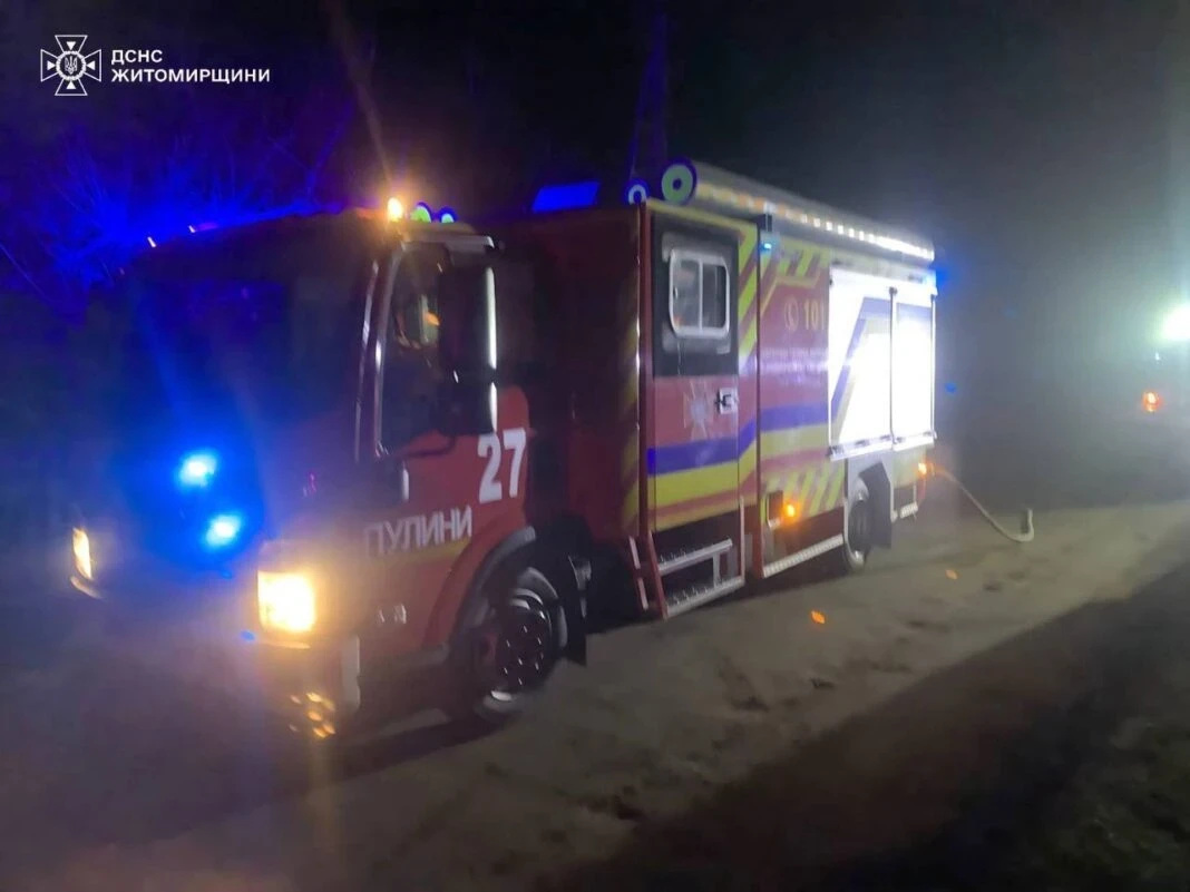 Три пожежі за один день: житлові будинки на Житомирщині опинилися у вогні