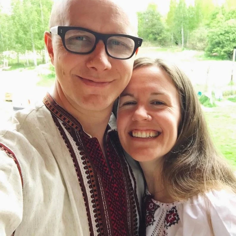 Дім замість інтернату: подружжя з Житомирщини оформлює опіку над чоловіком з ДЦП