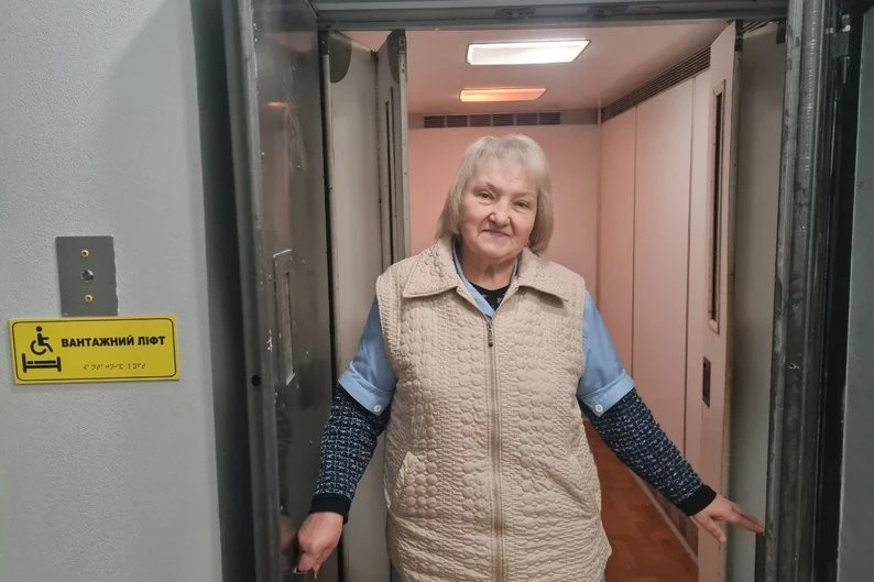 У Звягелі завершили реконструкцію протирадіаційного сховища лікарні з медичними палатами та операційною