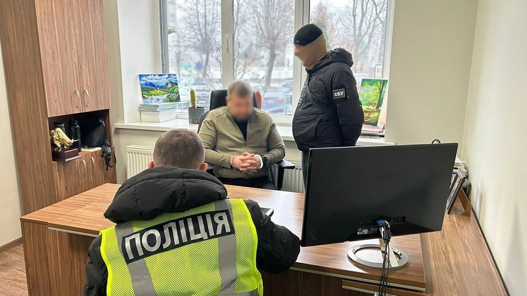 У Житомирі затримали аудитора за вимагання понад мільйон гривень
