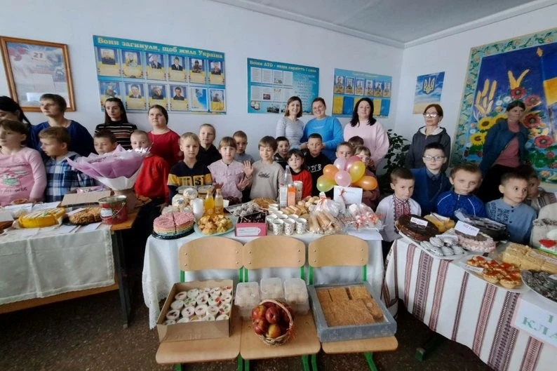Вільшанська громада подарувала автомобіль своїм землякам на передовій