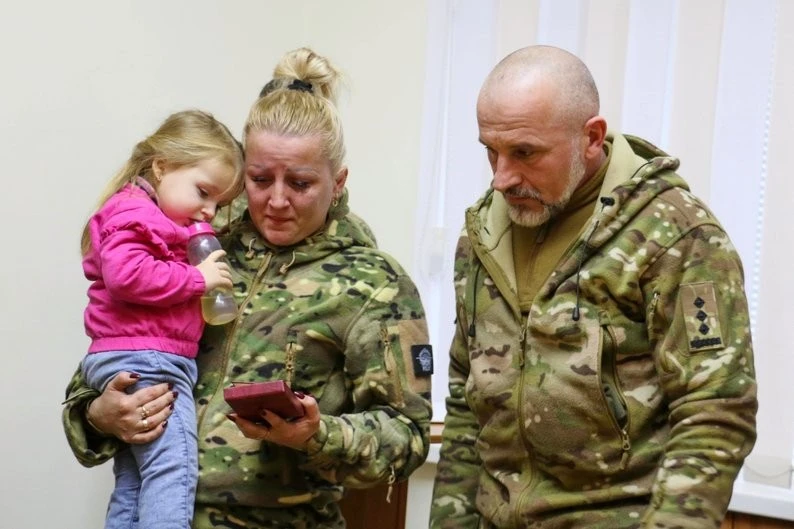 Нагороди, що повертаються додому: у Житомирі вшанували пам’ять полеглих захисників