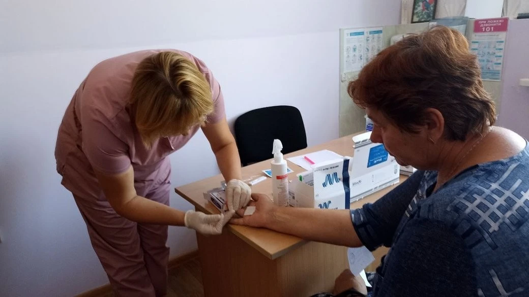 Житомирщина запускає масштабні закупівлі аналізів для програми безкоштовного скринінгу 40+