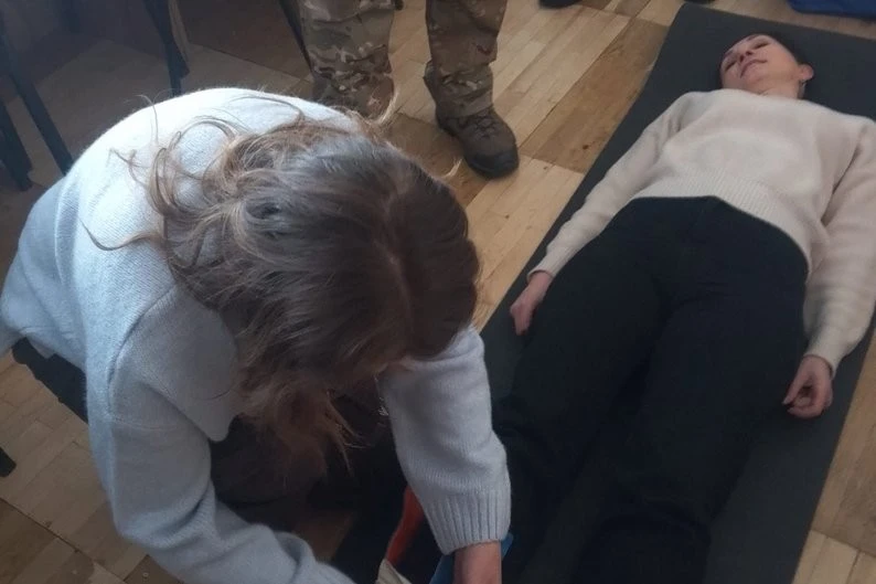 Вишкіл для цивільних: як на Житомирщині гартують навички національного спротиву