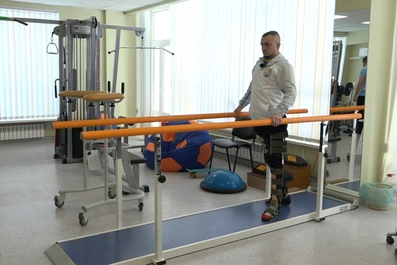 Крок до самостійної ходьби: ветеран Іван Недобрик збирає кошти на високотехнологічний нейростимулятор