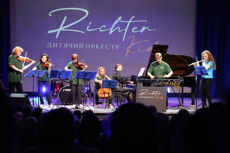 Кадрові ротації в “Richter Kids”: чому дитячий оркестр Житомира отримав нового диригента