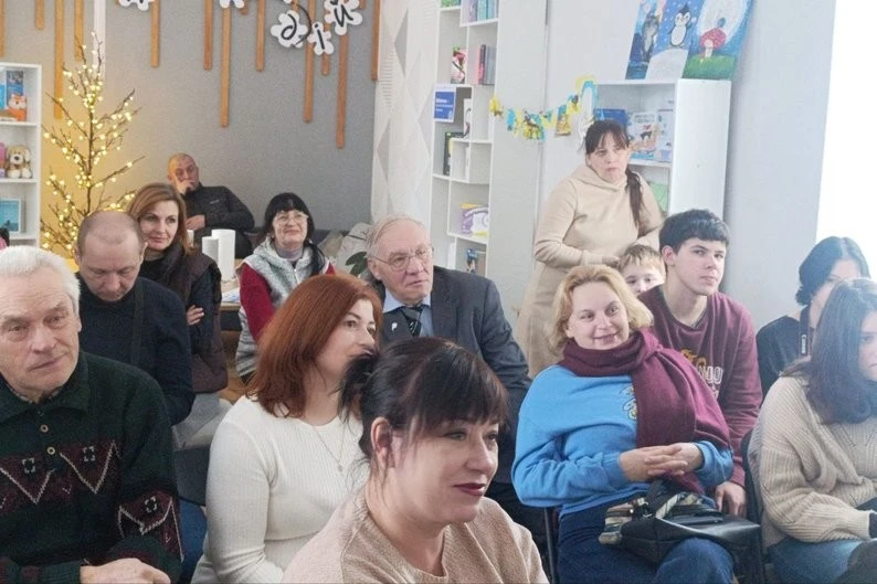 Магія серед бетону: у Житомирі презентували книжку про міських духів-захисників