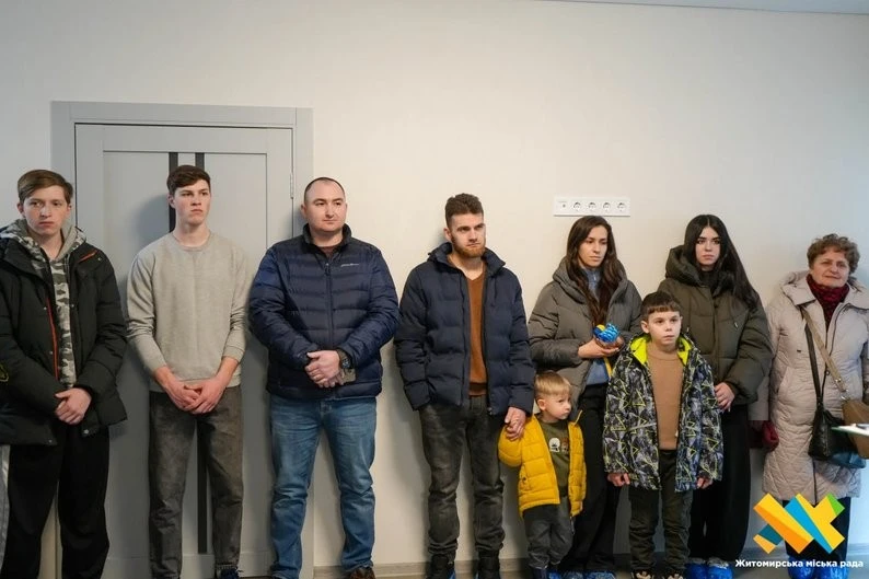 Дім, де починається нове життя: у Житомирі відкрили соціальний простір для сиріт та захисників