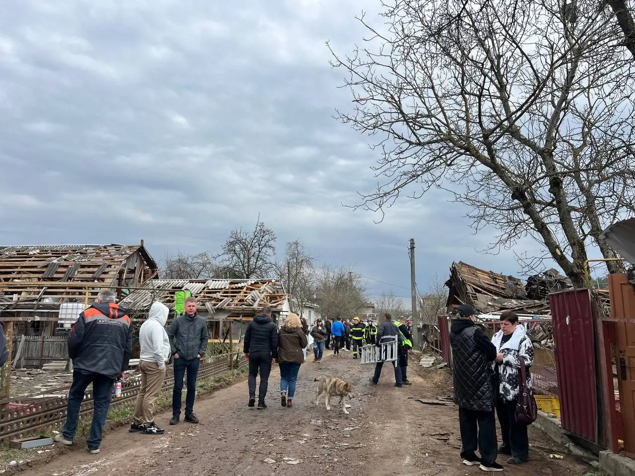 Коростень після масованого удару: понад сотня понівечених осель та людські втрати