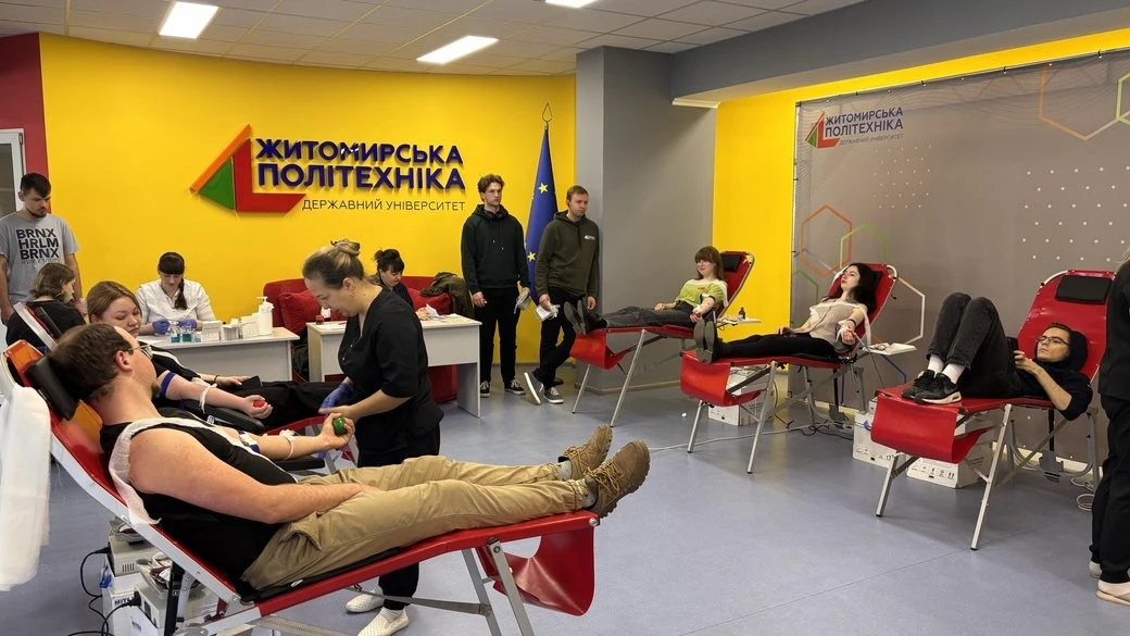 Студентська донація: як у Житомирській політехніці рятували життя