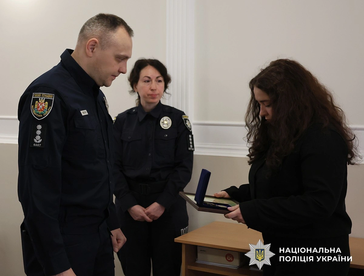 Пам’ять про відвагу: родини полеглих правоохоронців Житомирщини отримали державні нагороди