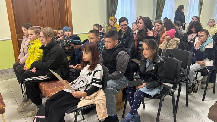 Зв’язок через океан: полярники станції «Академік Вернадський» провели стрім для малинських школярів