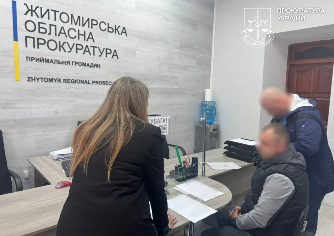 Торгівля діагнозами: у Житомирі кардіолог три роки заробляв на фіктивних лікарняних