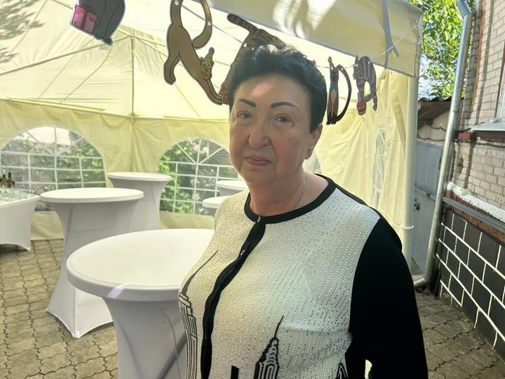 Сторічний ювілей акушерки Надії Танської: історія жінки, яка дарувала життя попри заборони лікарів