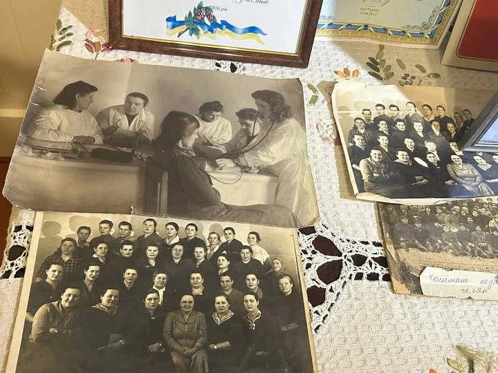 Сторічний ювілей акушерки Надії Танської: історія жінки, яка дарувала життя попри заборони лікарів