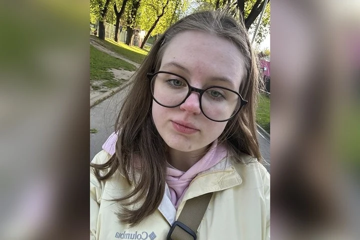 Замість пустиря — граніт і зелень: як грантові кошти та волонтери змінили локацію у середмісті Житомира