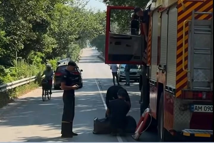 У Коростишеві обвалилася частина мосту: мешканці відрізані від центру