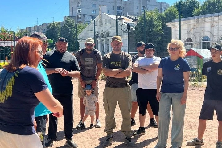 Французький петанк як метод реабілітації: у Житомирі ветерани та їхні родини опа
