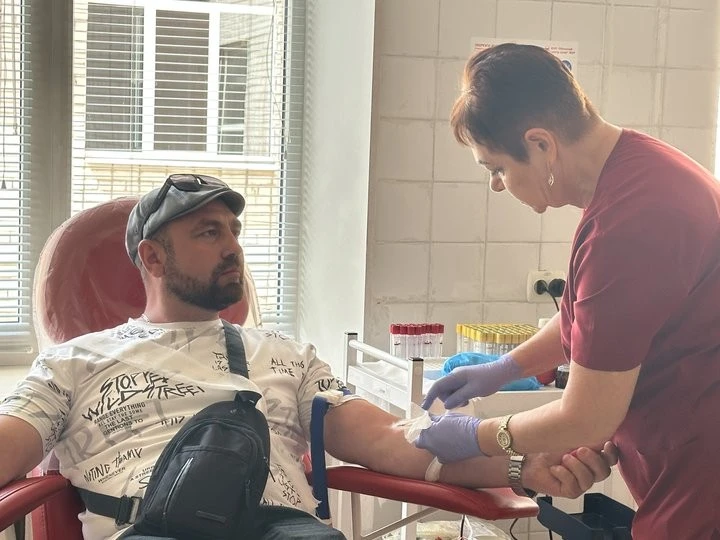 Нестача донорів у Житомирі: медзаклади та ЗСУ потребують поповнення банку крові