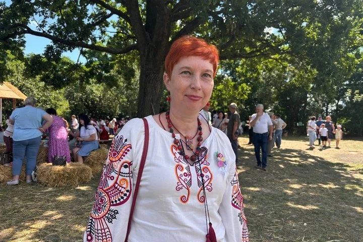 Справжнє кохання та давні обряди: як на етнофестивалі у Покришеві відтворили автентичне весілля